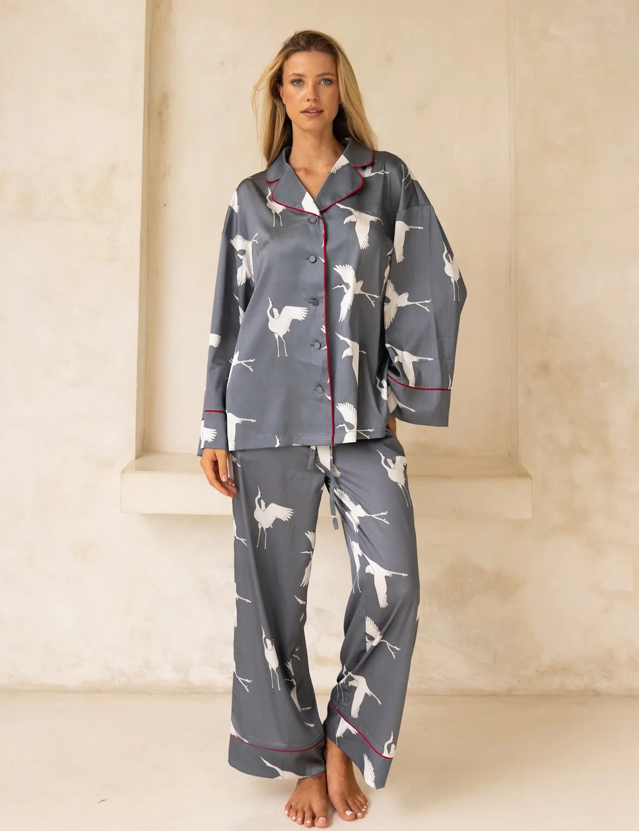Chic Comfort Satin Pajama Pants / 薄墨(gray)