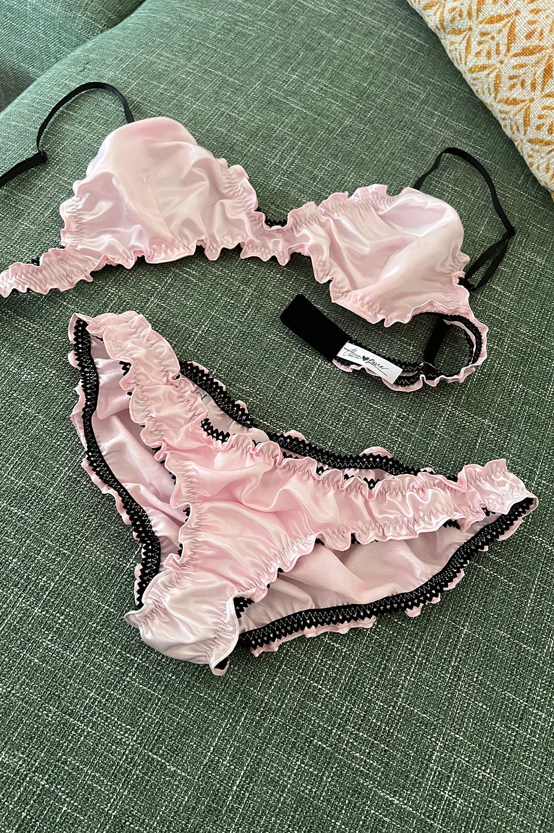 Florid Deadstock Satin Bloomers in Vintage Pink