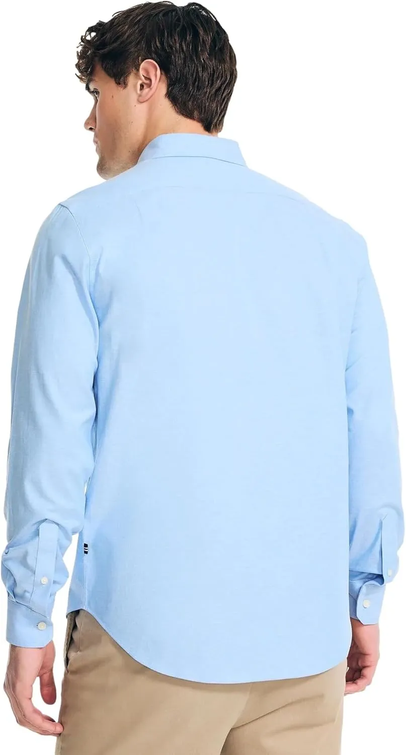 NAUTICA Men's Classic Fit Long Sleeve Button Down Shirt